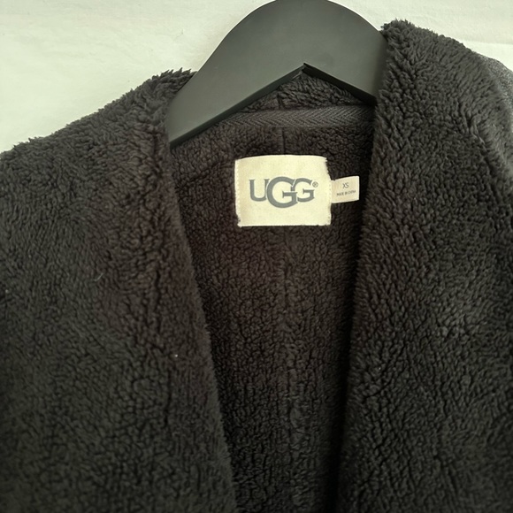 UGG sherpa cardigan - Picture 2 of 3
